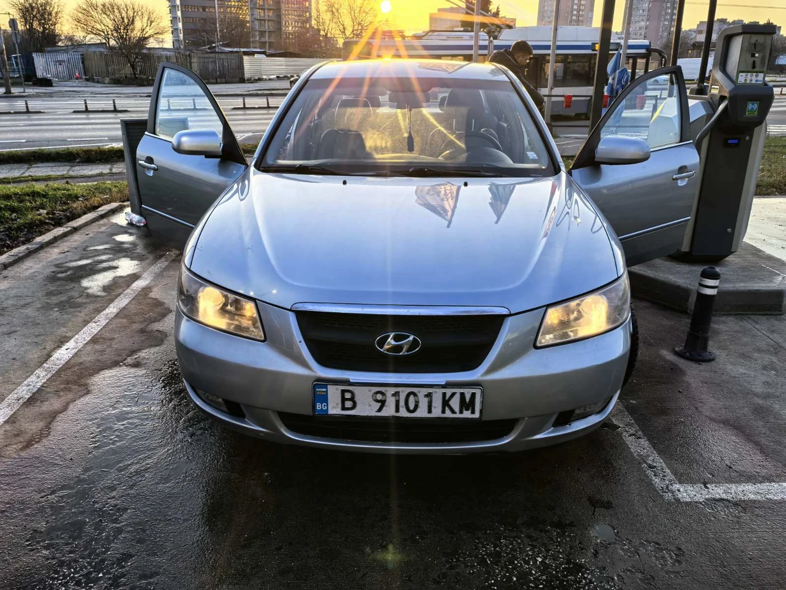 Hyundai Sonata 2.4 - изображение 2