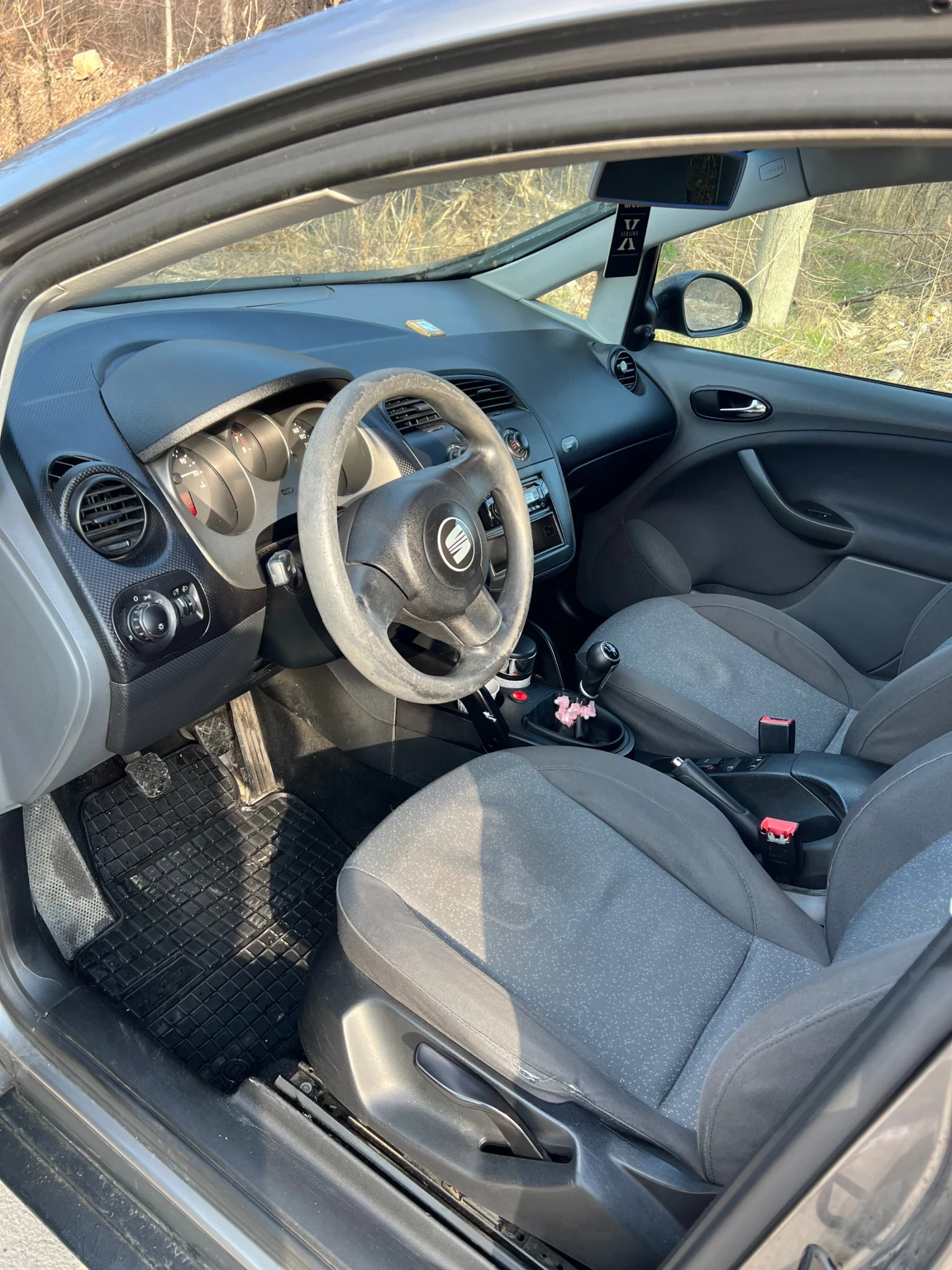 Seat Altea 1.6 102 стария мотор  - изображение 6