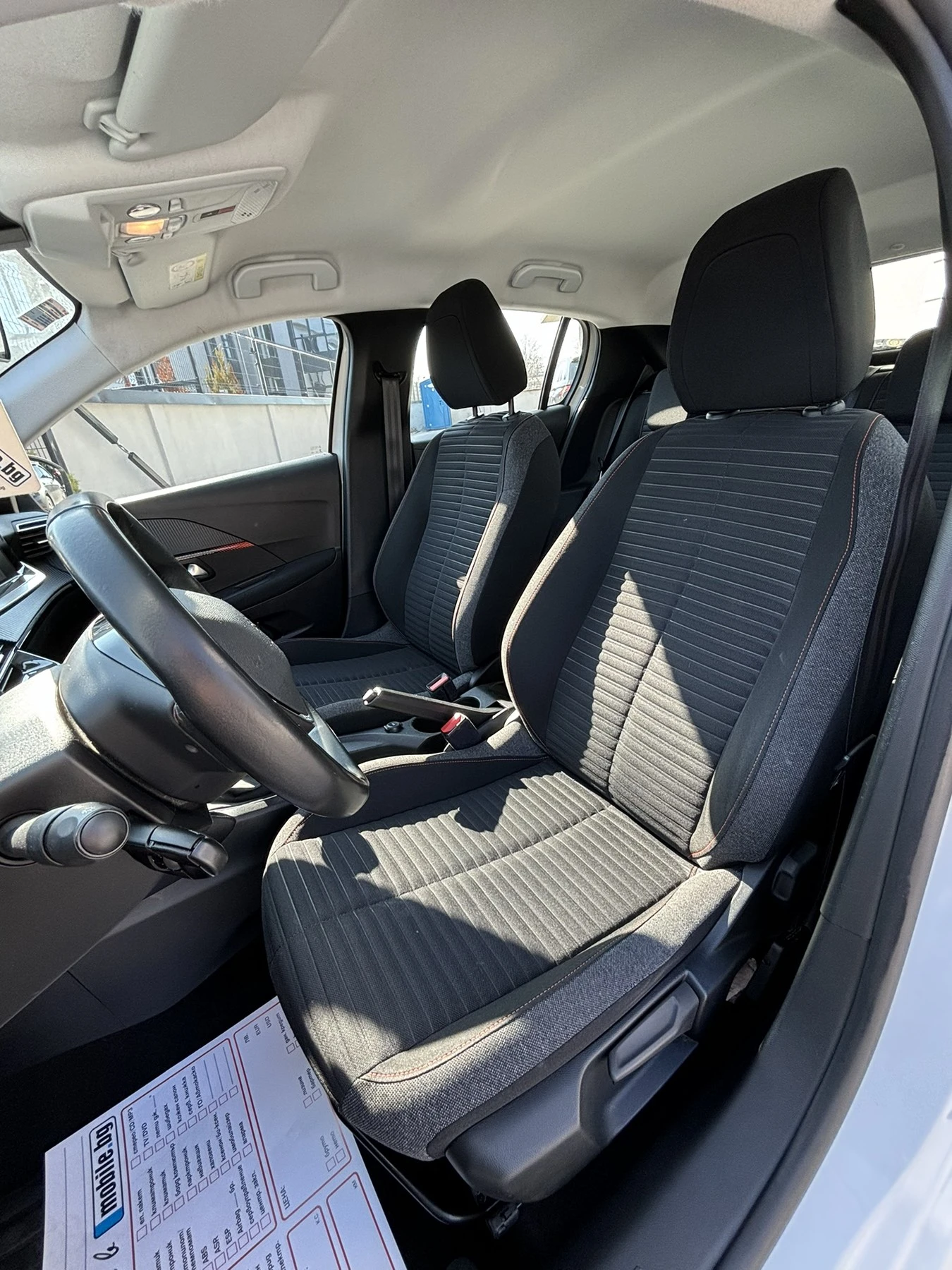 Peugeot 208 1.2 PURETECH 55KW - изображение 9