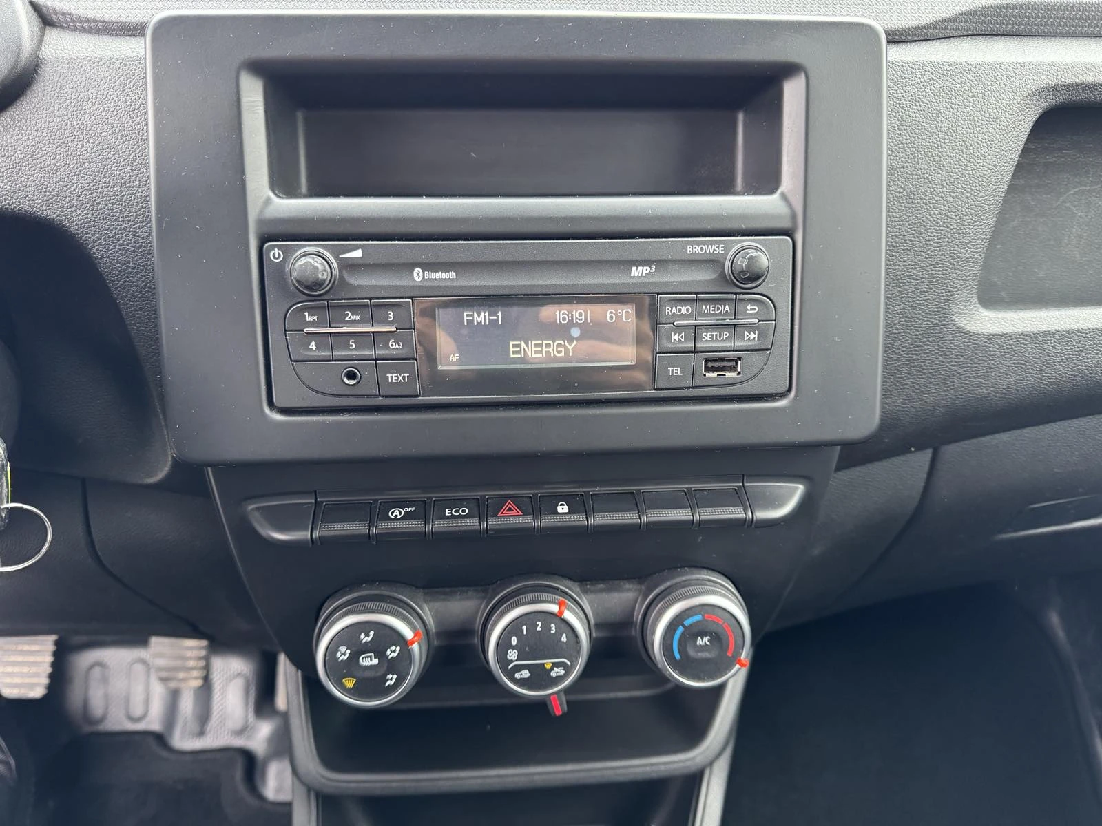 Renault Express 1.5Dci 95kc., снимка 13 - Автомобили и джипове - 54029967