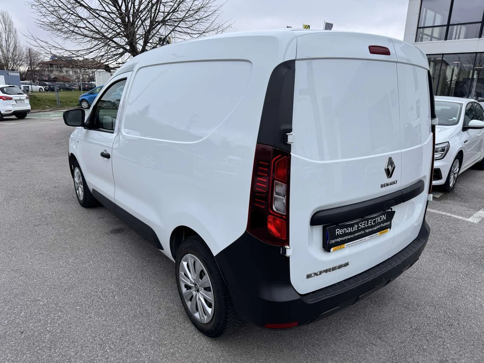 Renault Express 1.5Dci 95kc., снимка 4 - Автомобили и джипове - 54029967