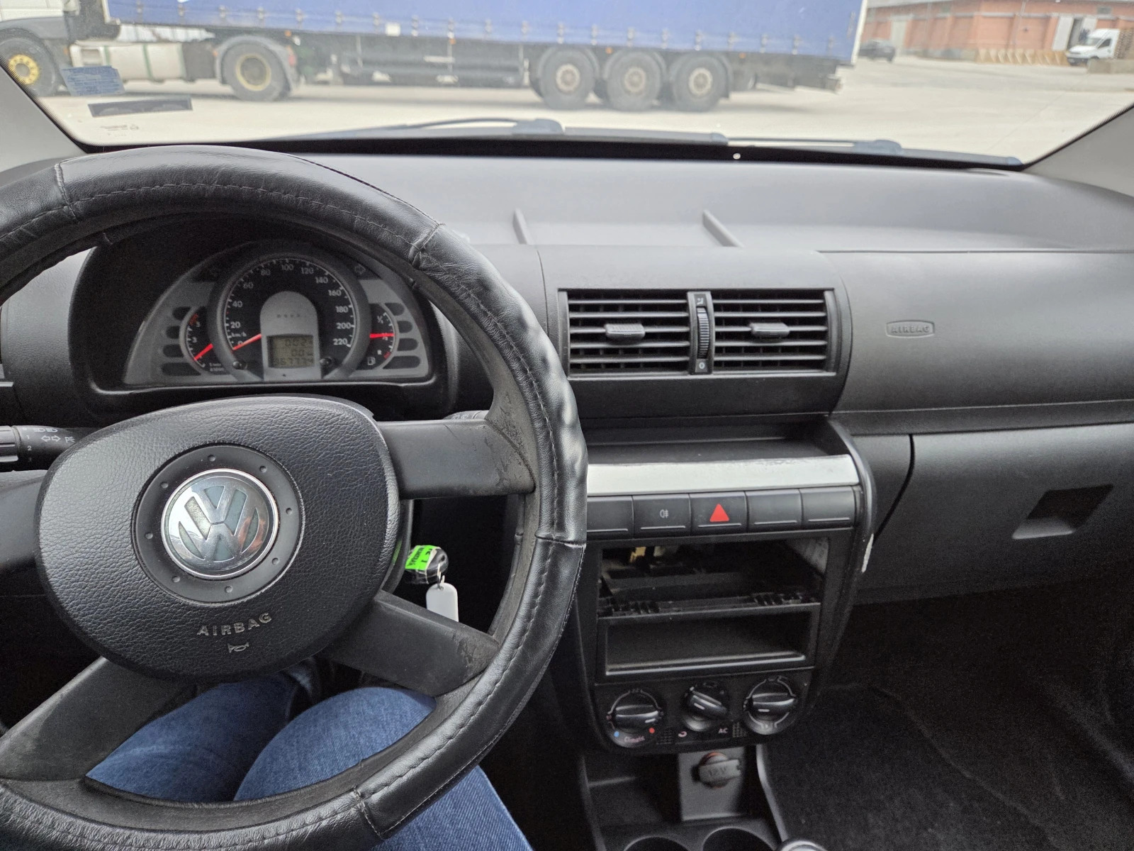 VW Fox, снимка 10 - Автомобили и джипове - 54292872