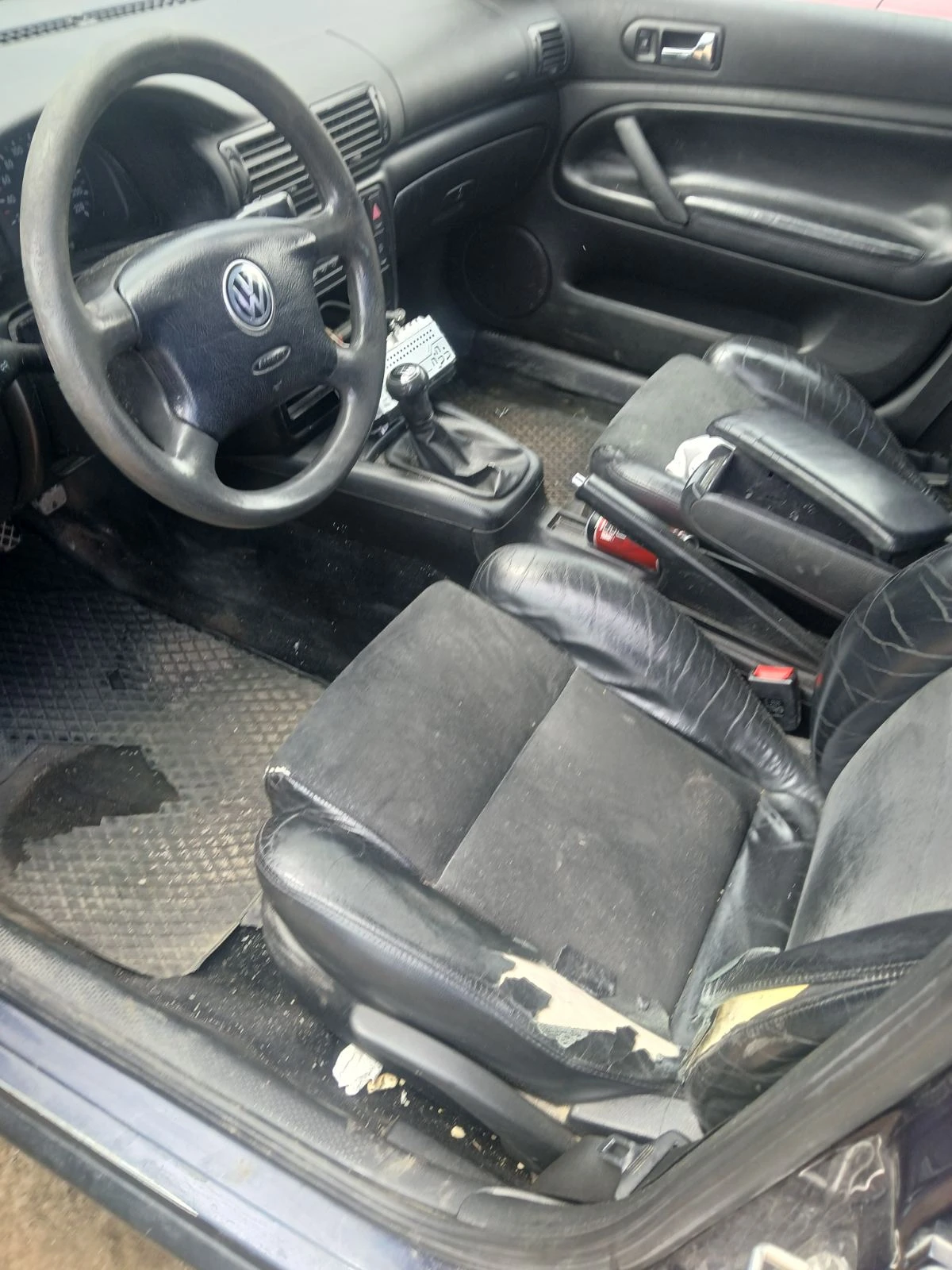 VW Passat, снимка 5 - Автомобили и джипове - 54936975