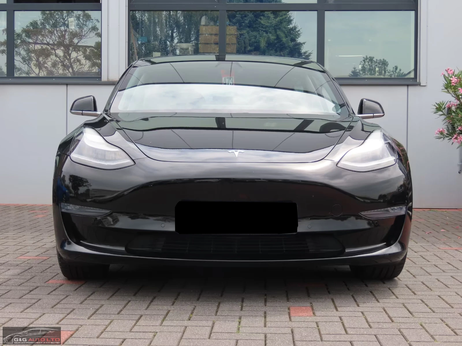 Tesla Model 3 LONG-RANGE/351HP/DUAL/AWD/PANO/CAM/H.PUMP/ACC/478q, снимка 2 - Автомобили и джипове - 55136473