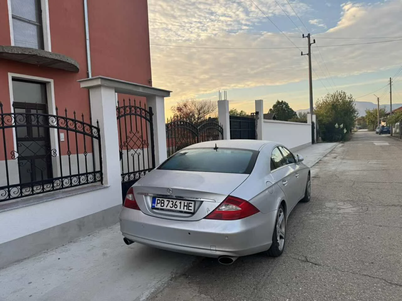 Mercedes-Benz CLS 500 Обикновено окачване, снимка 10 - Автомобили и джипове - 55138433