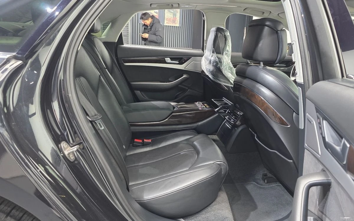 Audi A8 4.2TDI * ОБДУХВАНЕ * HEAD UP * 360 CAMERA * , снимка 14 - Автомобили и джипове - 55317732