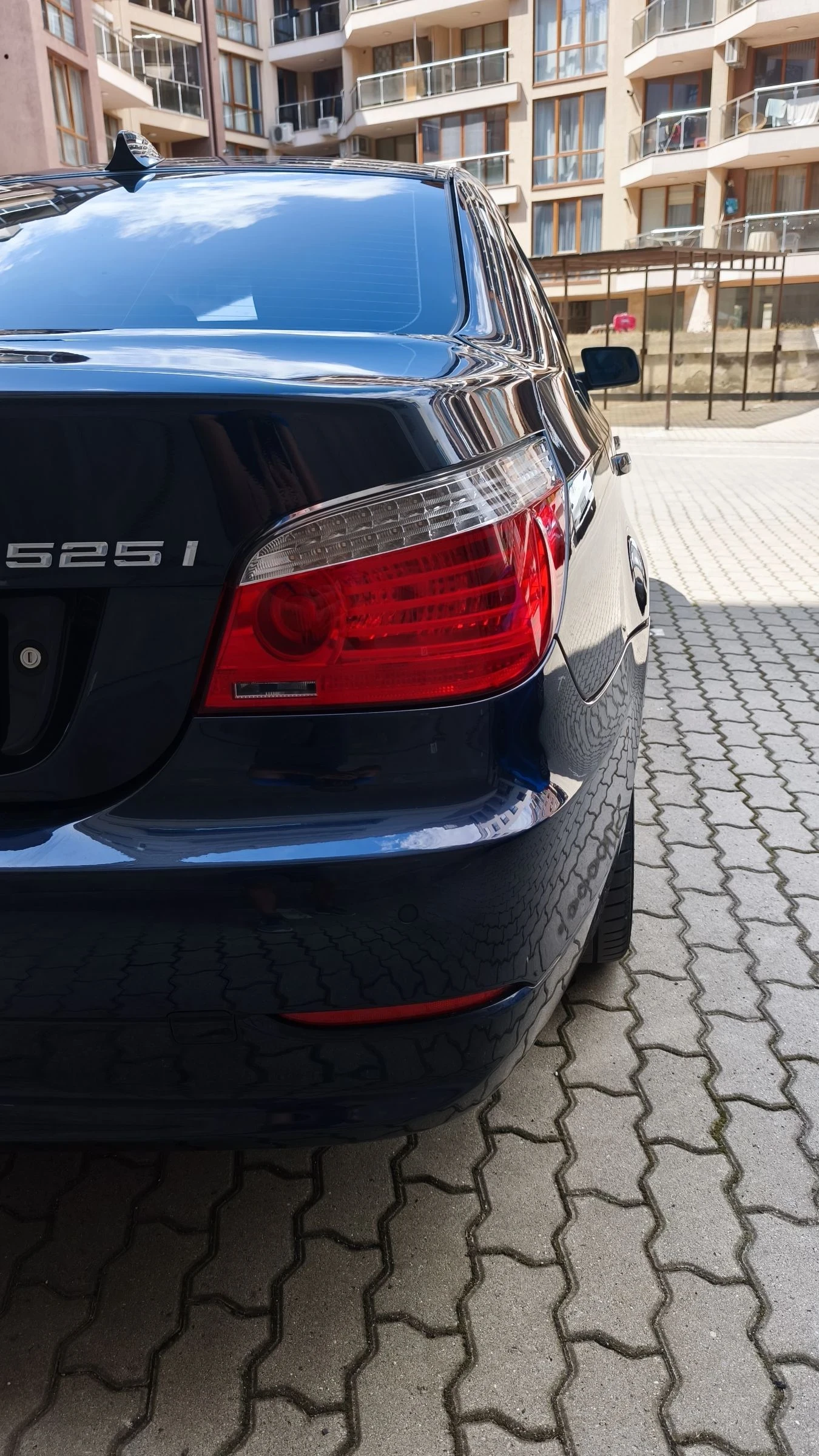 BMW 525 Е60, снимка 10 - Автомобили и джипове - 55359534
