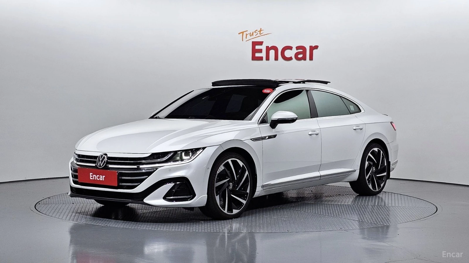 VW Arteon 4MOTION* 2.0TDI* R-LINE* DISTRONIC* 360* КАМЕРА* 