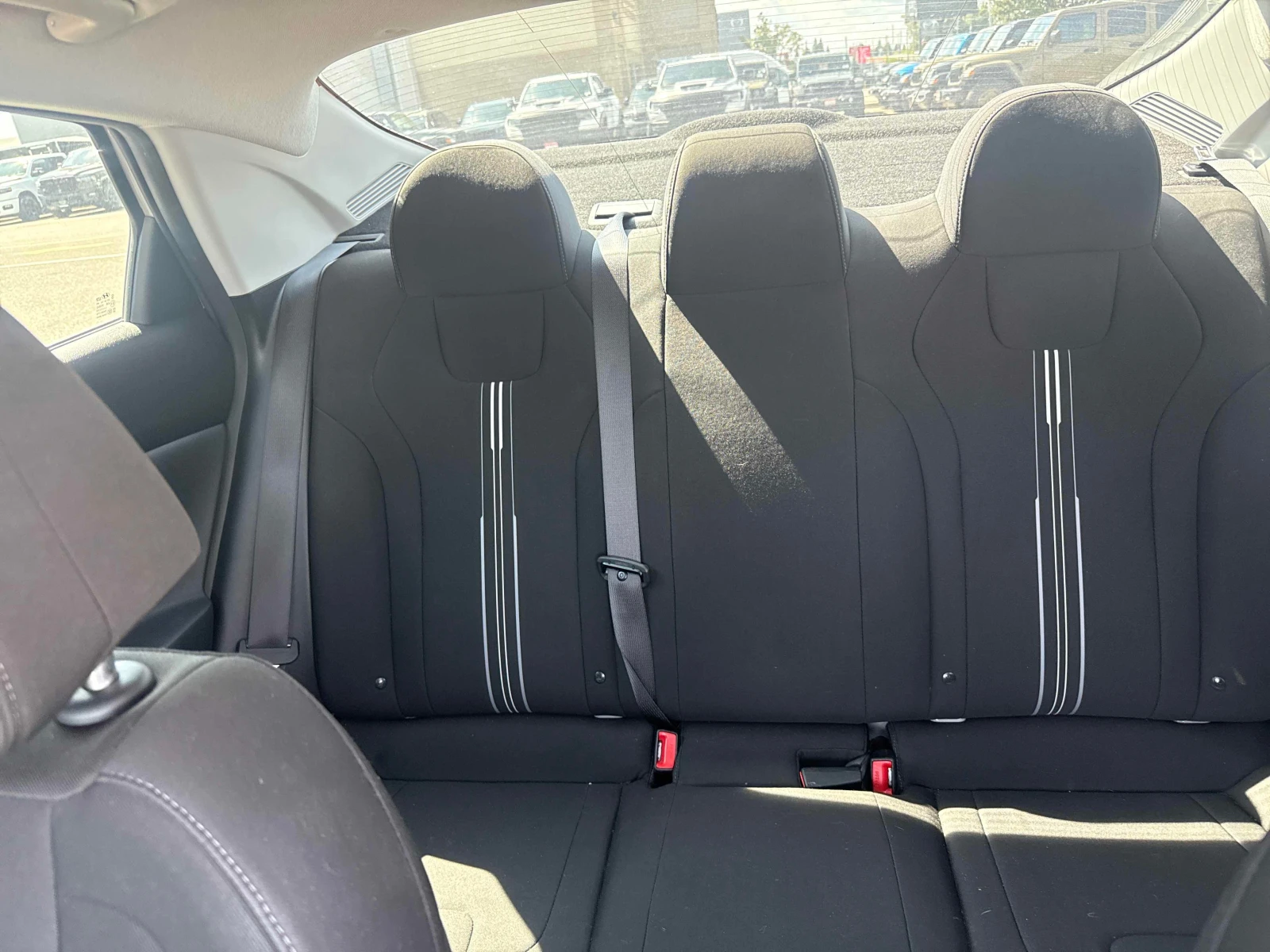 Hyundai Elantra * Preferred * CARFAX * БЕЗ ПЪРВОНАЧАЛНА ВНОСКА, снимка 11 - Автомобили и джипове - 55980546