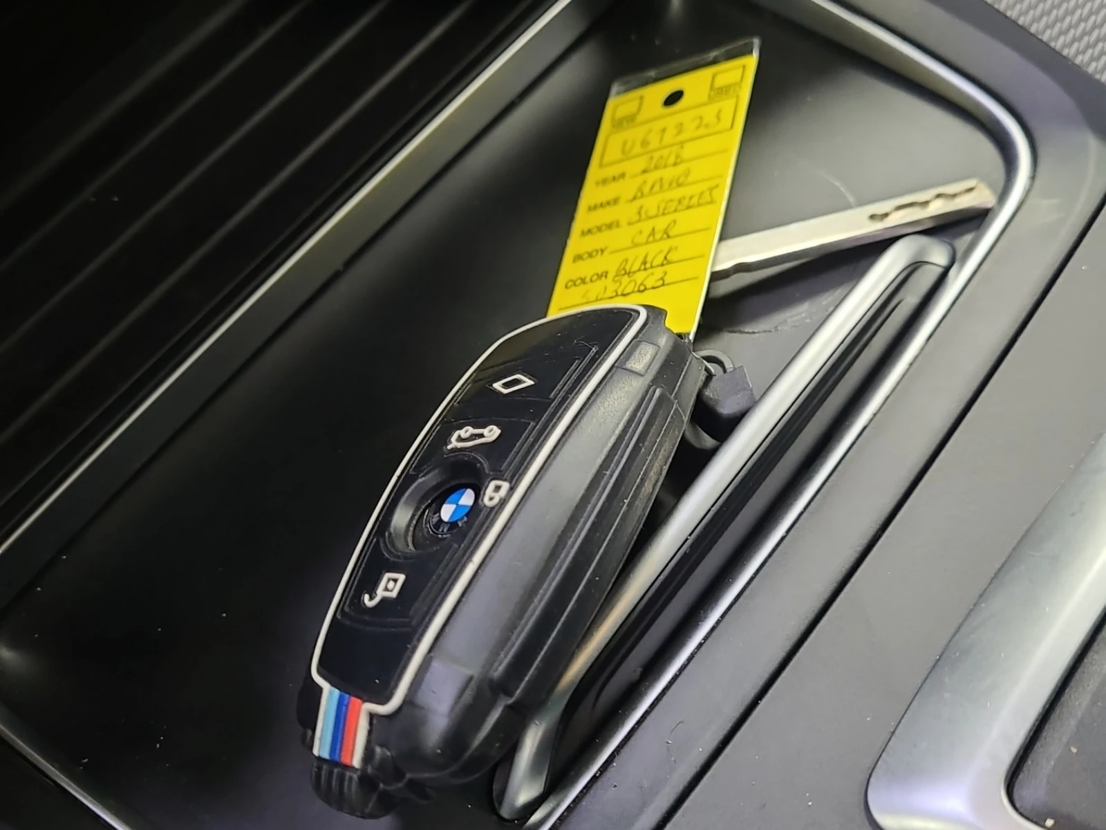 BMW 330 * M SPORT PACKAGE* LANE ASSIST* ПОДГРЕВ* , снимка 9 - Автомобили и джипове - 55995009