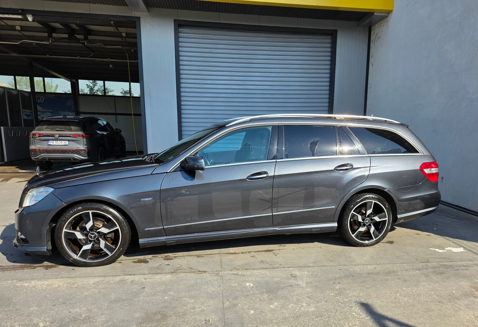 Mercedes-Benz E 220 2, 2, снимка 2 - Автомобили и джипове - 56081065