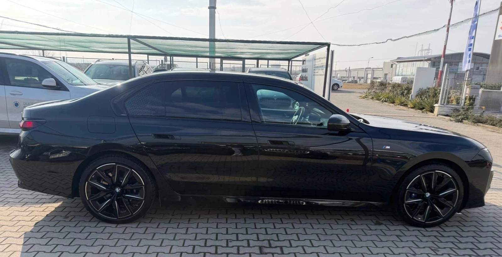 BMW i7 eDrive50 M Sport Package Pro, снимка 5 - Автомобили и джипове - 56321970