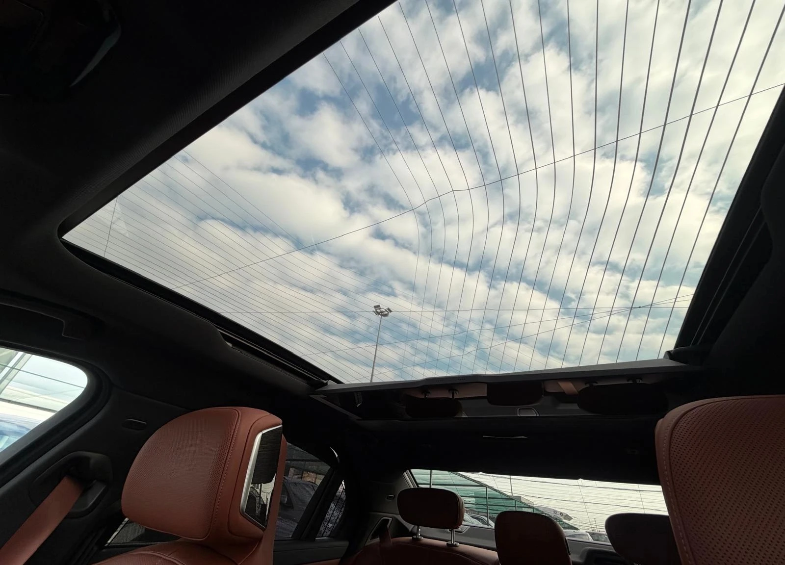 BMW i7 eDrive50 M Sport Package Pro, снимка 10 - Автомобили и джипове - 56321970