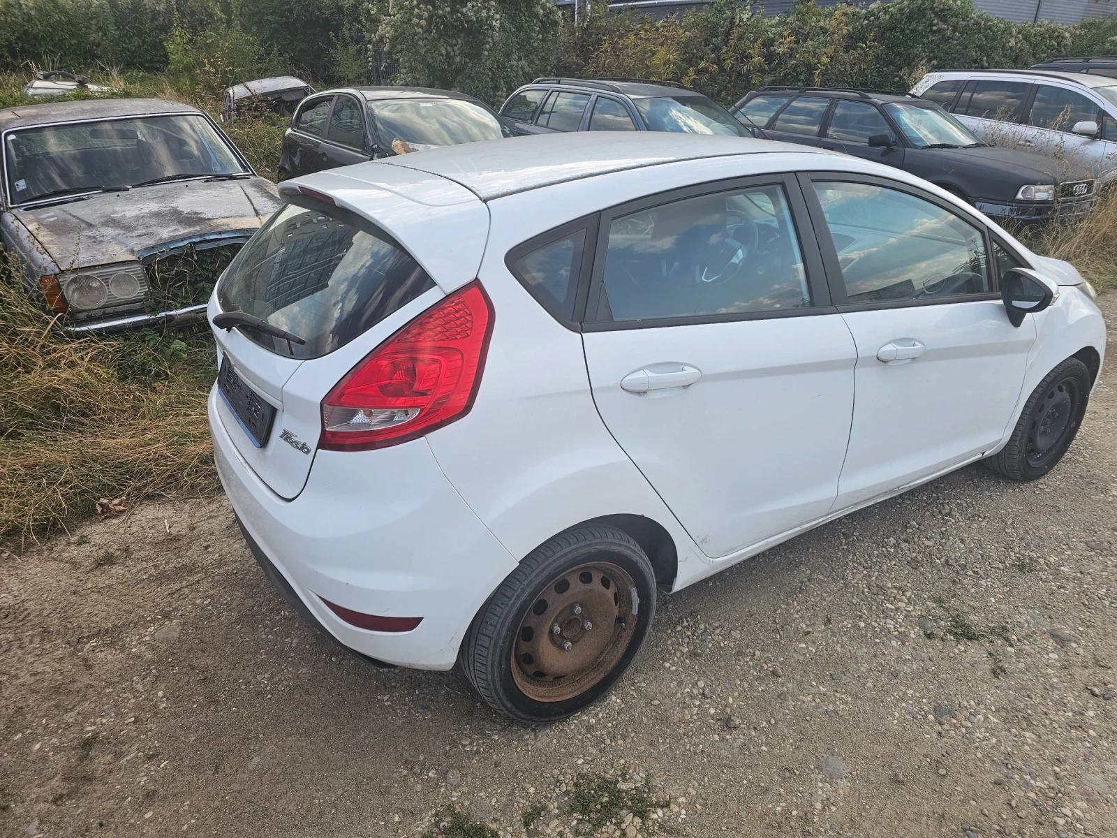 Ford Fiesta, снимка 4 - Автомобили и джипове - 56498532