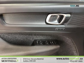 Volvo XC40 T5* R-DESIGN* AWD* КОЖА* ПОДГРЕВ* ПАНО* КАМЕРА* , снимка 9
