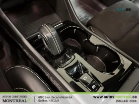 Volvo XC40 T5* R-DESIGN* AWD* КОЖА* ПОДГРЕВ* ПАНО* КАМЕРА* , снимка 12