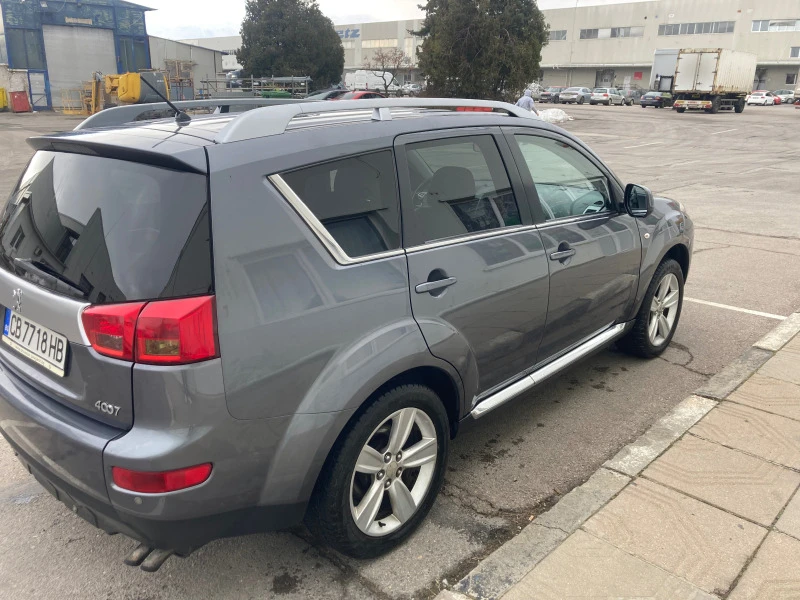 Peugeot 4007, снимка 2 - Автомобили и джипове - 47614941