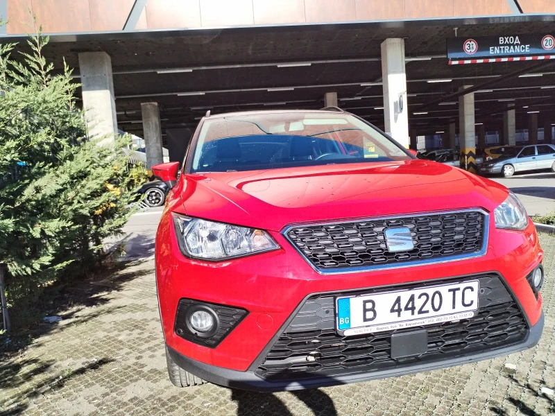 Seat Arona, снимка 1 - Автомобили и джипове - 48279683