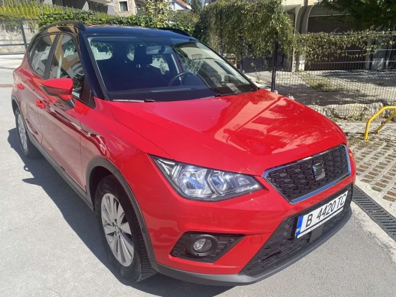 Seat Arona, снимка 4 - Автомобили и джипове - 48279683