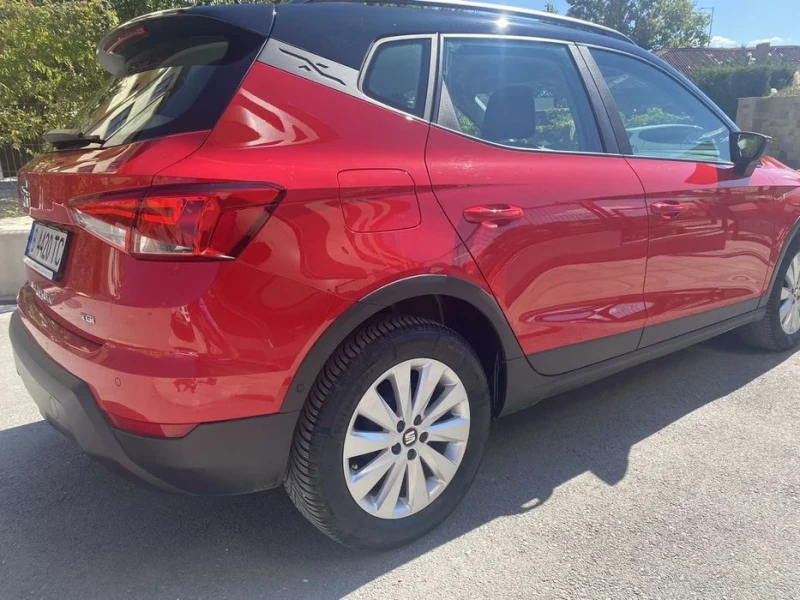 Seat Arona, снимка 5 - Автомобили и джипове - 48279683