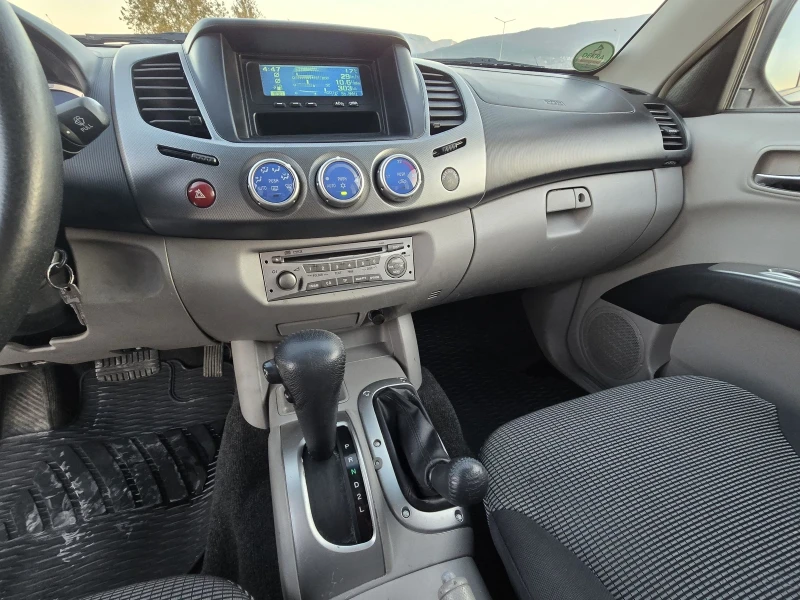 Mitsubishi L200 2.5TDI/DubleCab/AVTOMAT/БЪРЗИ -БАВНИ, снимка 17 - Автомобили и джипове - 47908653