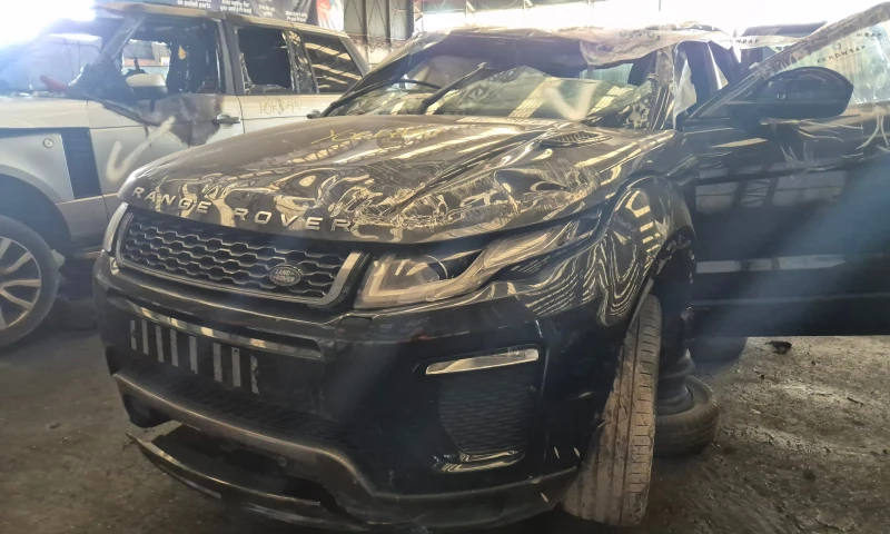 Land Rover Range Rover Evoque 2.0DAUTO, снимка 2 - Автомобили и джипове - 49758921