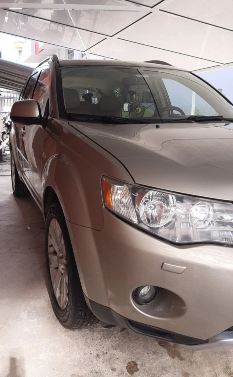 Mitsubishi Outlander, снимка 3 - Автомобили и джипове - 52428248