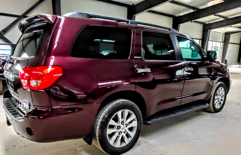 Toyota Sequoia 5.7 Limited, снимка 2 - Автомобили и джипове - 53028035