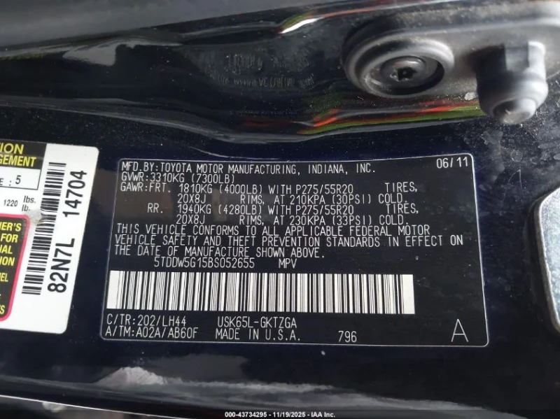 Toyota Sequoia 5.7L V-8 DOHC, VVT, 381HP 4X4 Drive, снимка 14 - Автомобили и джипове - 53178513