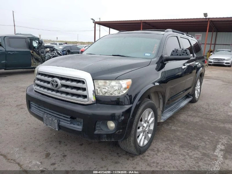 Toyota Sequoia 5.7L V-8 DOHC, VVT, 381HP 4X4 Drive, снимка 2 - Автомобили и джипове - 53178513
