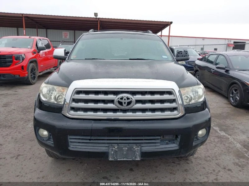 Toyota Sequoia 5.7L V-8 DOHC, VVT, 381HP 4X4 Drive, снимка 4 - Автомобили и джипове - 53178513