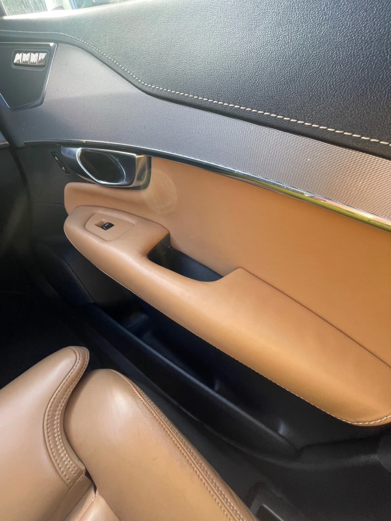 Volvo Xc90, снимка 12 - Автомобили и джипове - 53476358