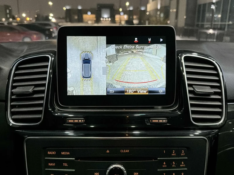 Mercedes-Benz GLE 400 CARFAX, снимка 12 - Автомобили и джипове - 53493692