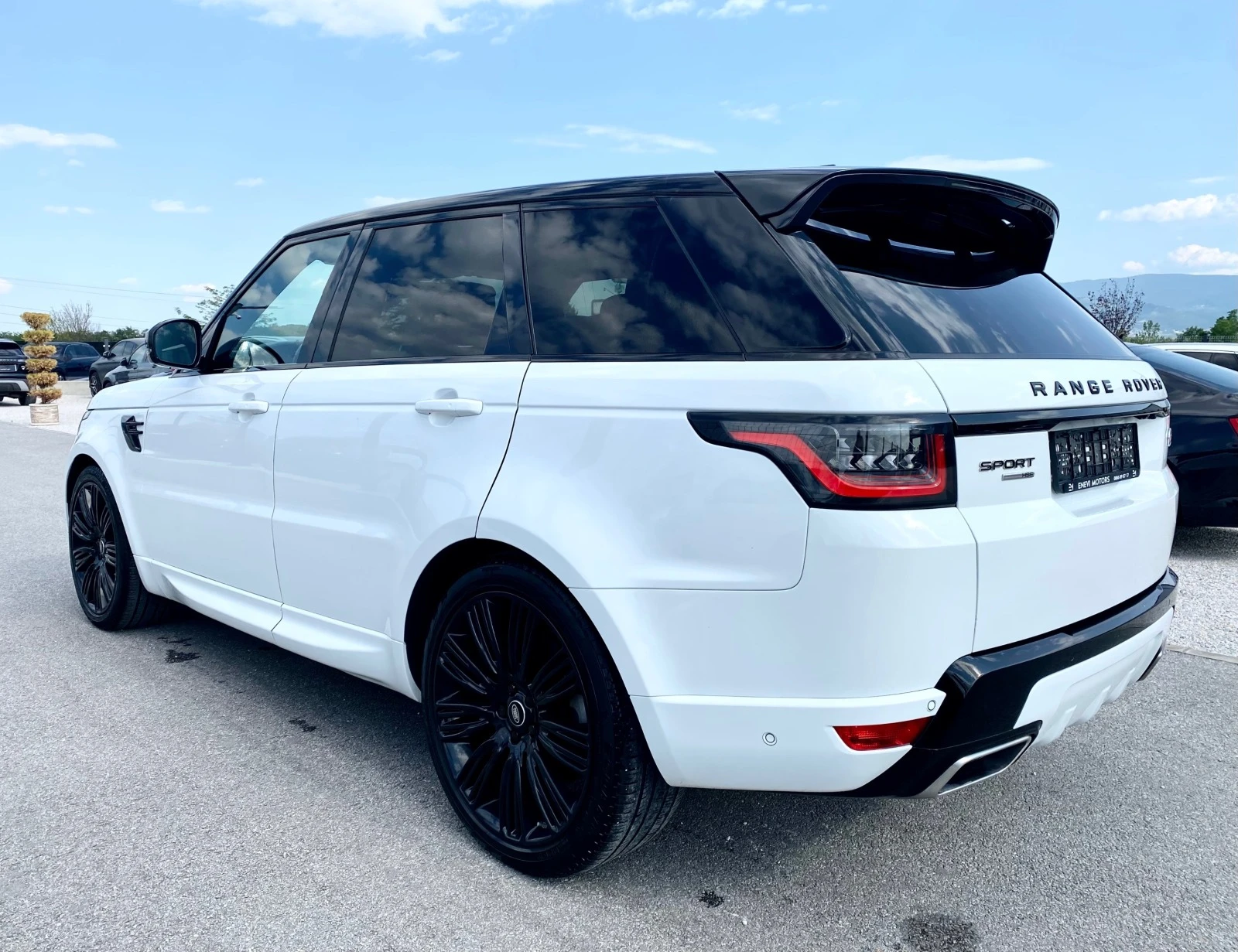 Land Rover Range Rover Sport 3.0SD DYNAMIC - изображение 6