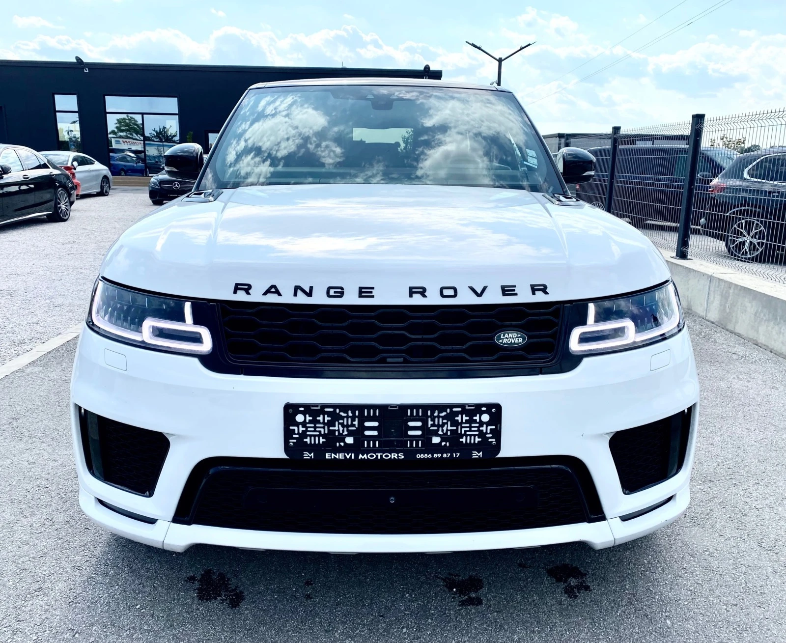 Land Rover Range Rover Sport 3.0SD DYNAMIC - изображение 2