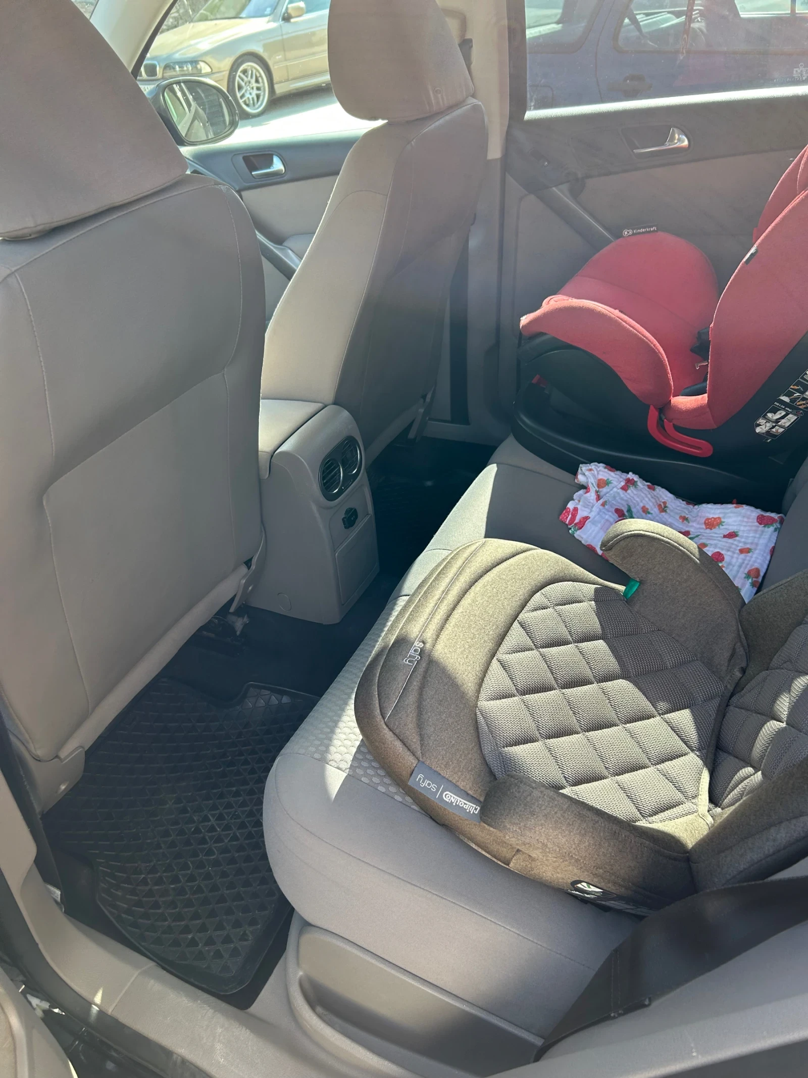 VW Tiguan 2.0 tdi - изображение 6