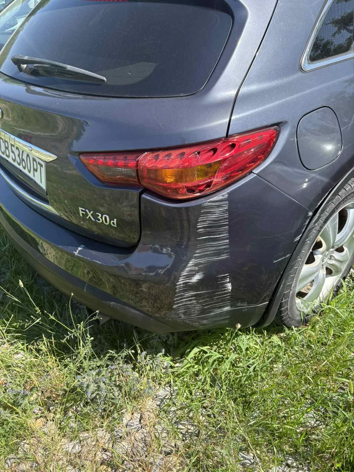 Infiniti Fx 30  - изображение 8
