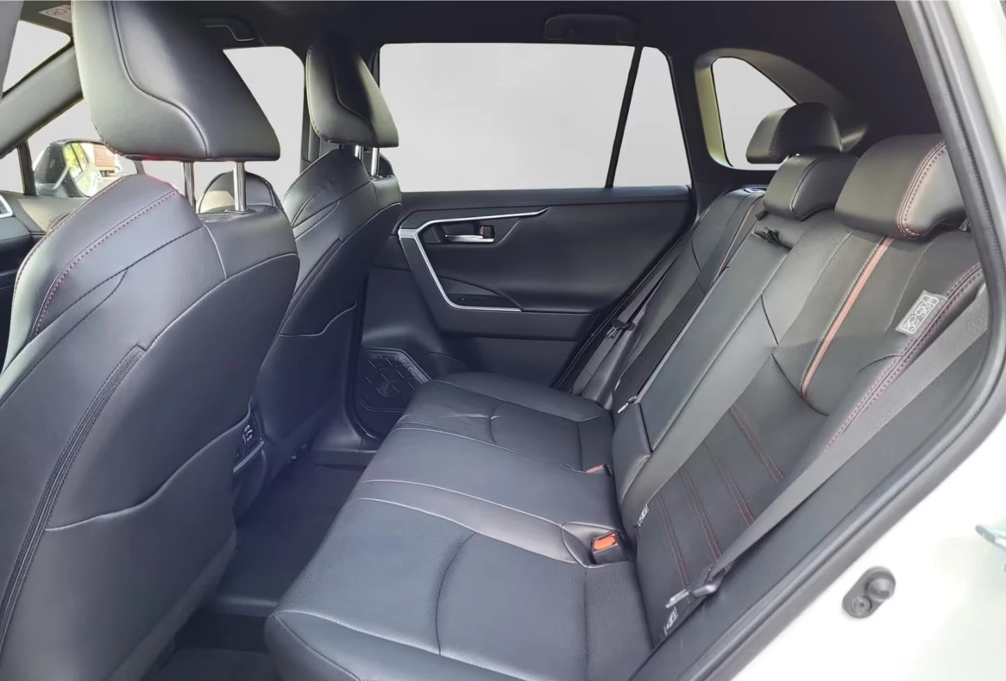 Toyota Rav4 2.5/PHEV/306HP/4X4/360CAM/ACC/MEMO/CARPLAY/835f | Mobile.bg   13