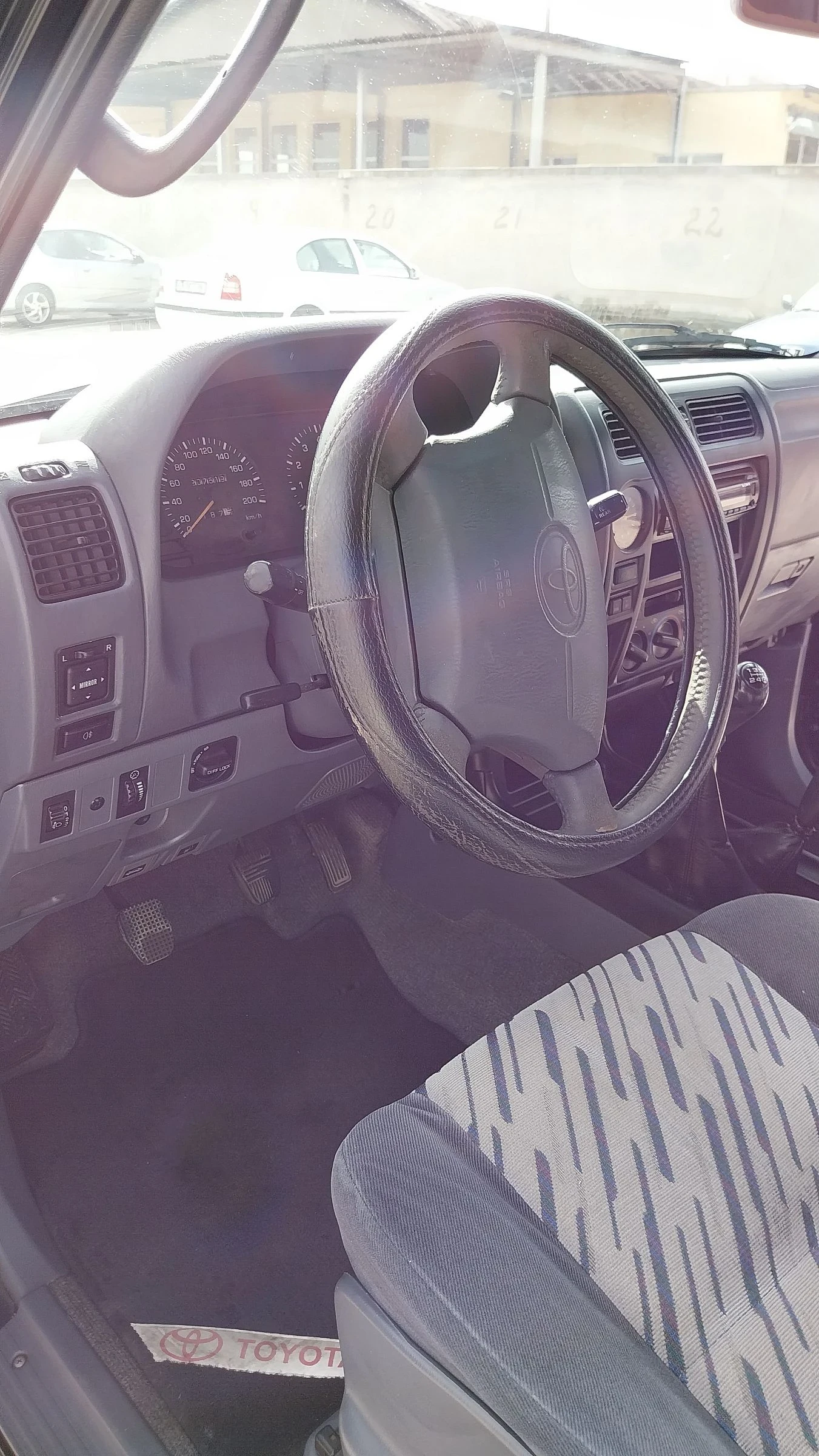 Toyota Land cruiser 3.4 V6 LPG | Mobile.bg � ����������� 12