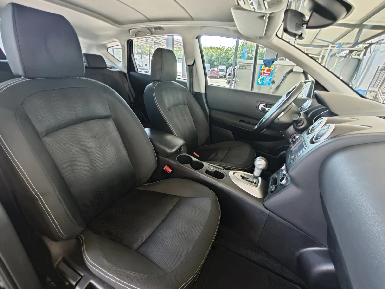 Nissan Qashqai 2.2-Фейс-150кс, снимка 12 - Автомобили и джипове - 54488865