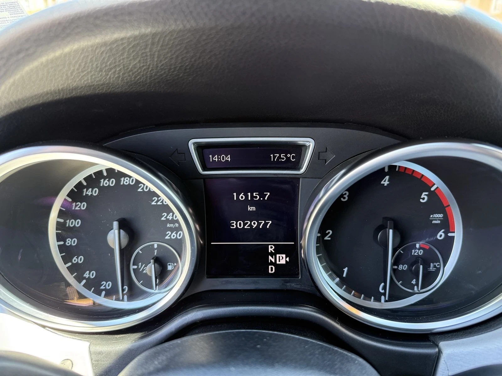 Mercedes-Benz ML 350, снимка 10 - Автомобили и джипове - 54113089