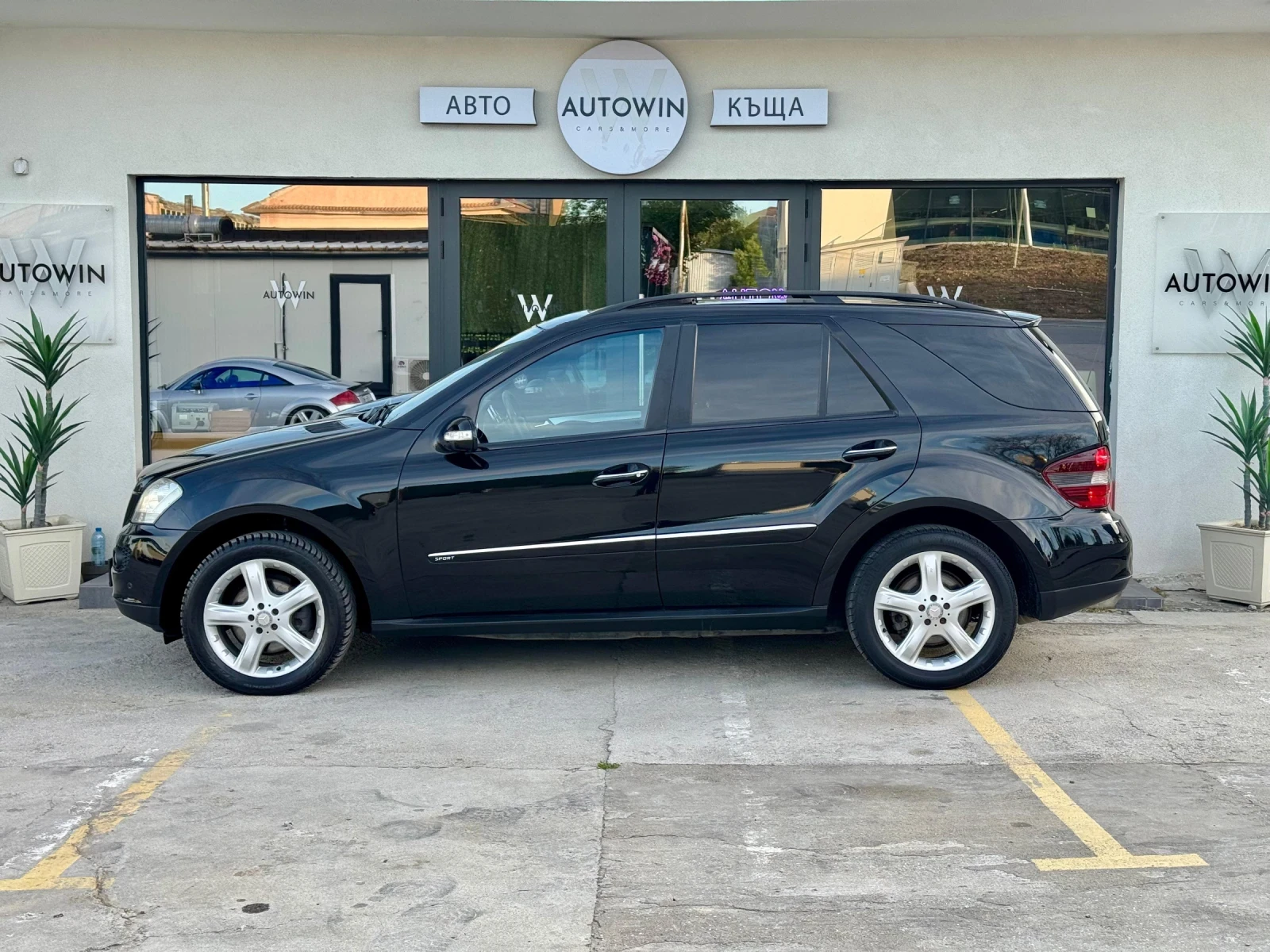 Mercedes-Benz ML 320 320 cdi 3.0 V6, снимка 9 - Автомобили и джипове - 54667273