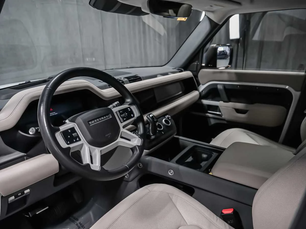 Land Rover Defender 110 SE , снимка 9 - Автомобили и джипове - 54969042