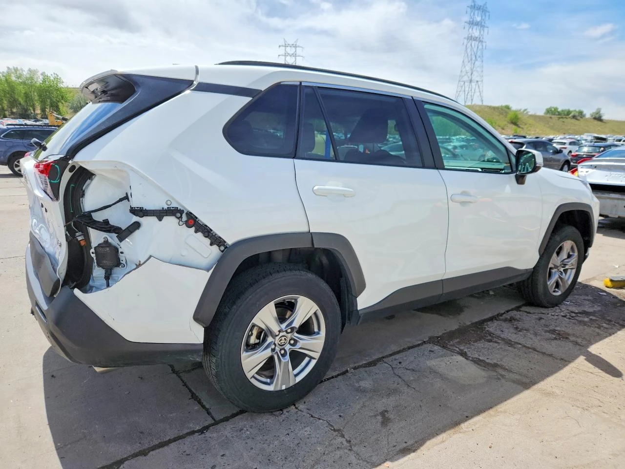 Toyota Rav4 2.5l Xle, снимка 3 - Автомобили и джипове - 55382185