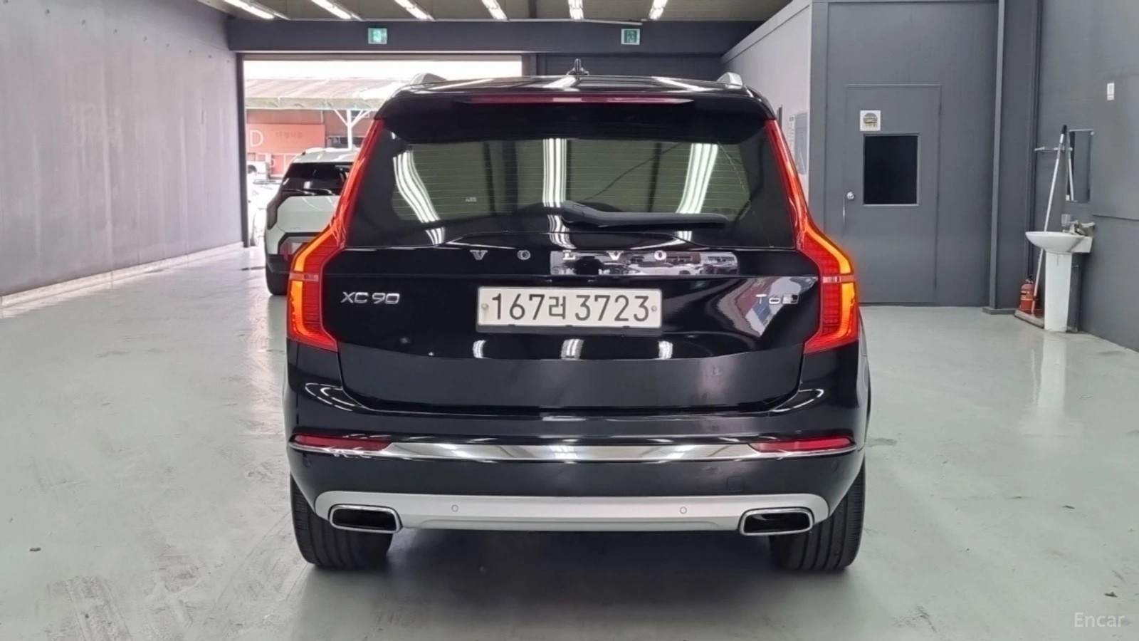 Volvo Xc90 T6 INSCRIPTION* КОЖА* ОБДУХВ* МАСАЖИ* ПАНО* 360* , снимка 4 - Автомобили и джипове - 55658680