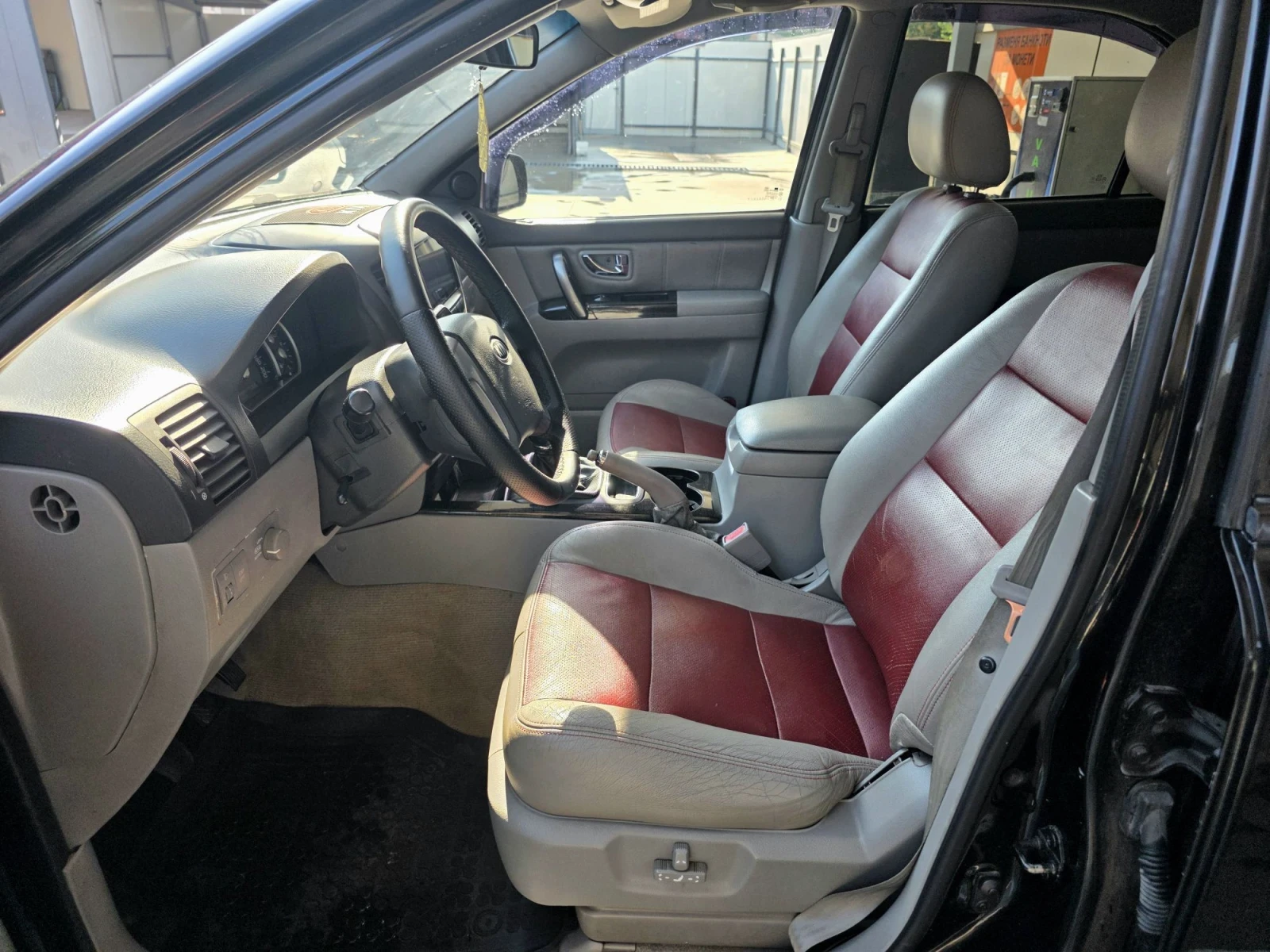 Kia Sorento 2.5 CRDi EX, снимка 7 - Автомобили и джипове - 55973836