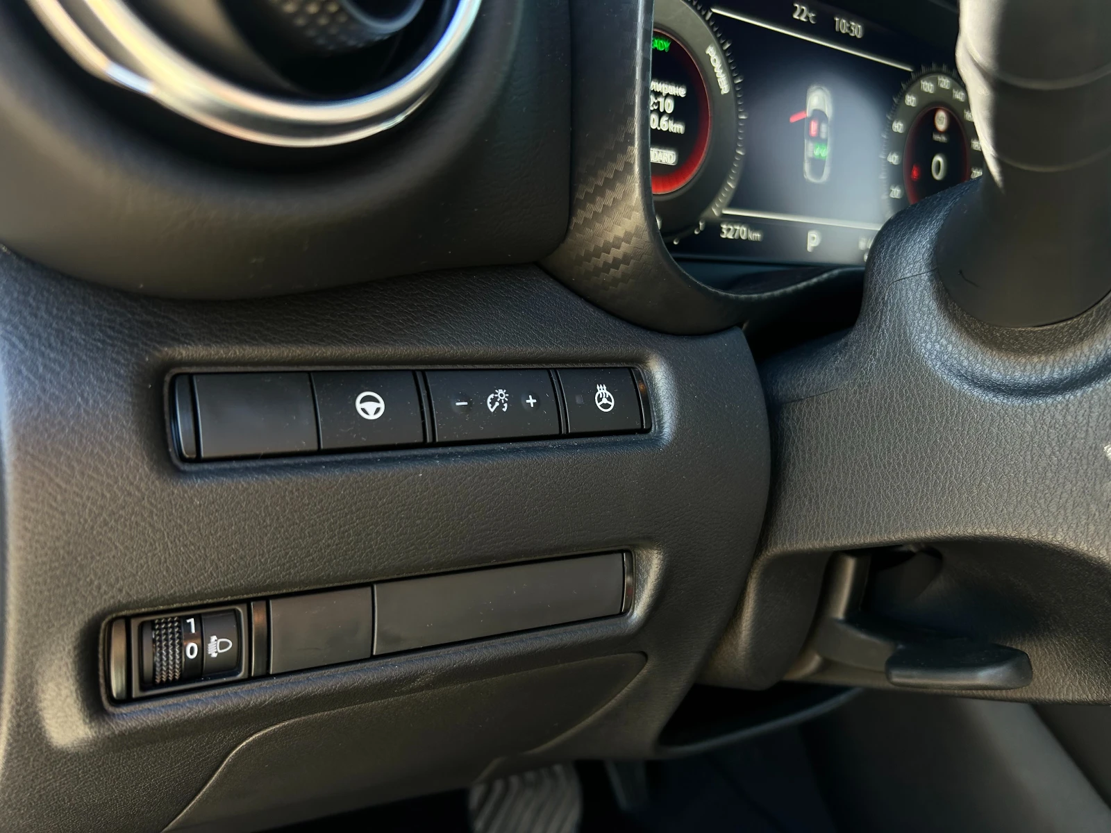 Nissan Juke 1.6 Hybrid Tekna, снимка 6 - Автомобили и джипове - 55985013