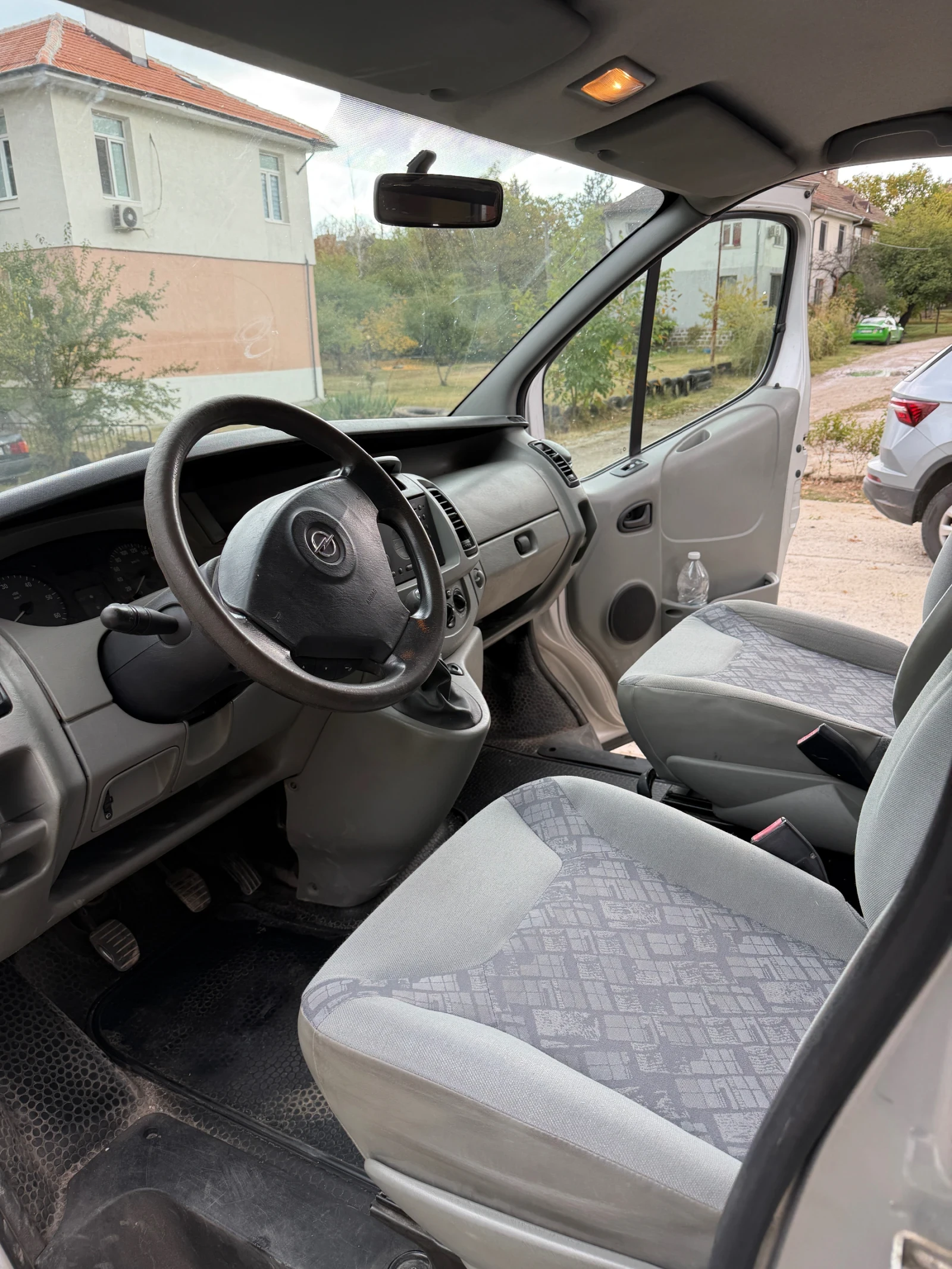 Opel Vivaro A, снимка 5 - Бусове и автобуси - 56532819
