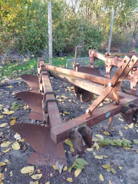 Плуг Друга марка ПН 3/30.   2бр., снимка 1