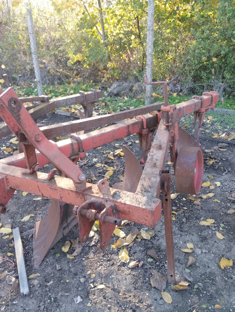 Плуг Друга марка ПН 3/30.   2бр., снимка 4 - Селскостопанска техника - 52338155